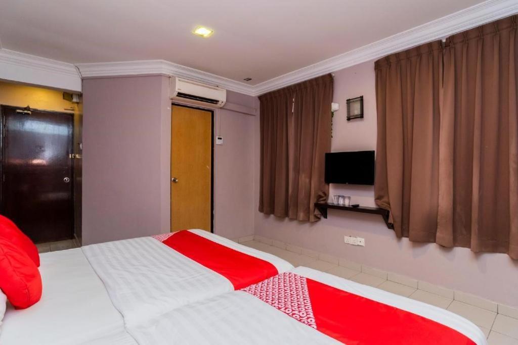 Golden Horse Hotel Johor Bahru Exterior photo